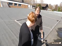 HausfrauFicken - German housewife gets her pussy fucked hard