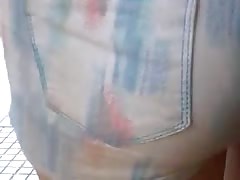 Semen a nena en short-Cum on teen public