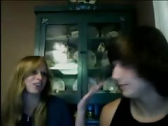 Taylor Welsh flashing on chatroulette