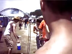 teen girl flash in publibc