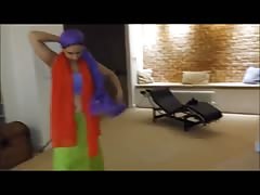 busty aunty removing saree